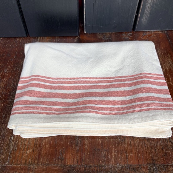 PB Grain Sack Table Runner - NEW - Picture 3 of 4